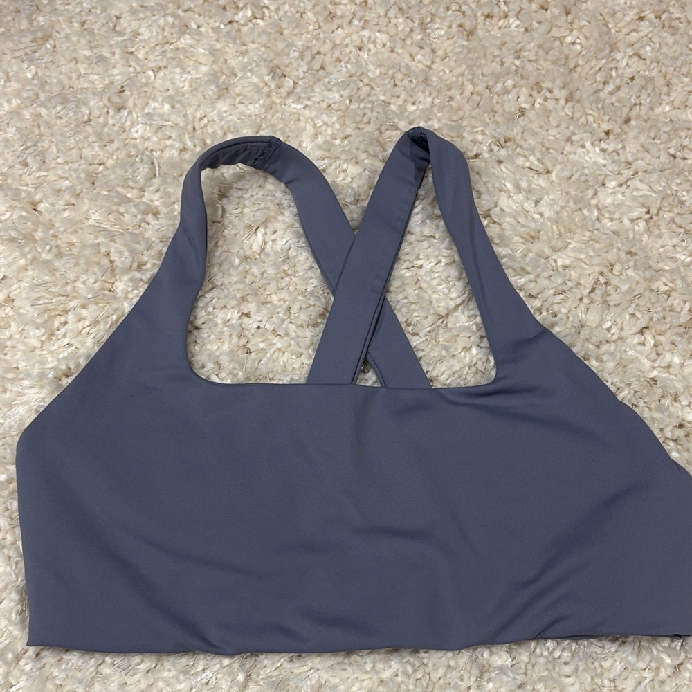 NOBULL Cross Back Sports Bra